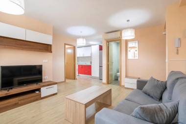 Gerona Apartment by GHR Rentals