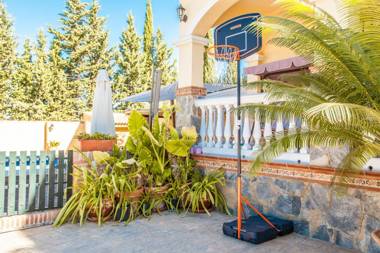 Cubo's Villa Torre Encina