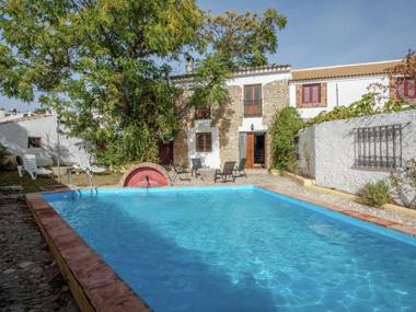 Restored mill with private swimming pool on a property in Algarinejo Granada
