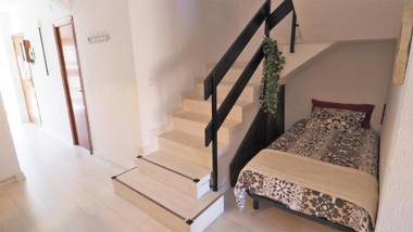 Claire Seaview & Beach-apartment