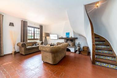 Travel Habitat Casa con embarcadero.