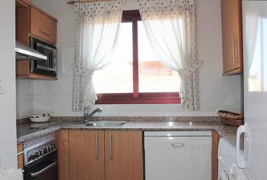 Apartamentos Albir Confort - Avenida 1 dorm