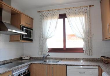 Apartamentos Albir Confort - Avenida 1 dorm
