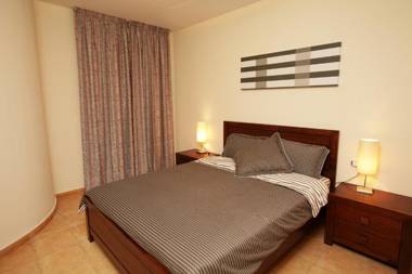 Apartamentos Turisticos Aguilas de los Collados