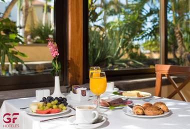 GF GRAN COSTA ADEJE*****