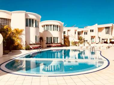 Flamingo Suites Boutique Hotel