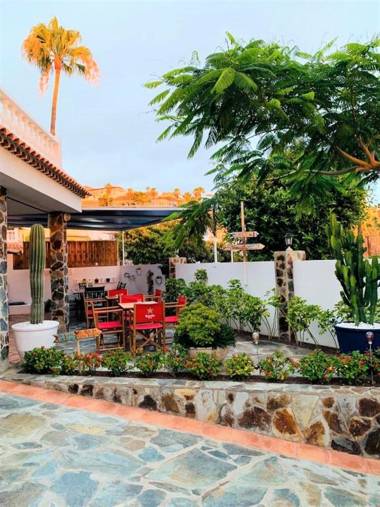 Endless Summer Hostel