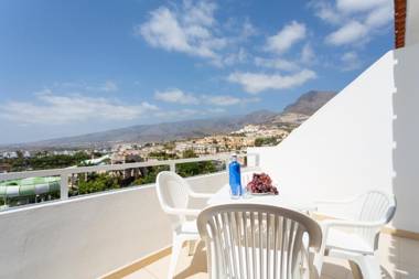 Apartment Malibu Park with Ocean view