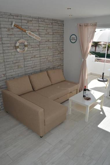 Studio with sea view in San Eugenio