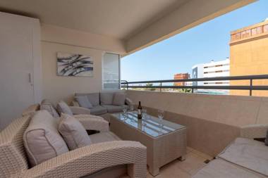 Santa Maria 105 - Two Bed with sea views