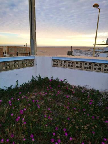 5 bedrooms house at Punta Umbria 4 m away from the beach with terrace and wifi