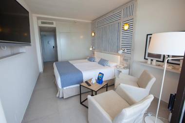Corallium Beach by Lopesan Hotels - Adults Only