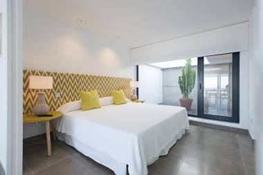 Altos de la Gloria Beach Apartments