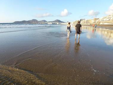 Costa Lairaga Suite junto a Canteras