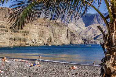 Mirando al mar by CanariasGetaway