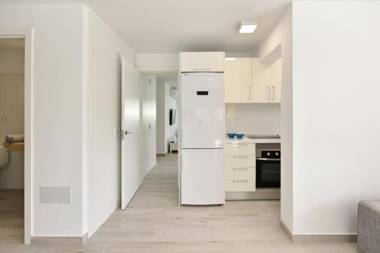 Beach House with private pool in San Agustín ET2