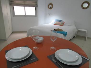 Estudio a 25 metros playa Canteras - WIFI