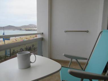 Loft en playa Las Canteras-vista mar con wifi