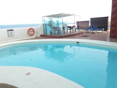 Flipper Top Suites