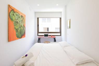 Stylish and Modern Apartment overlooking Las Canteras