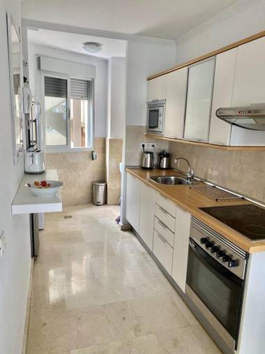 Apartment next to Las Canteras with FREE Parking