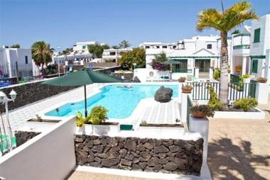 Apartamentos las Acacias