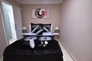 Casa Oceano on the front line with amazing sea views