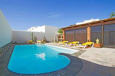 V PRINCESA Vivienda con piscina y BBQ para max 10 personas