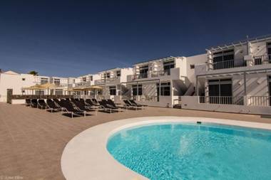 Los Gracioseros BUNGALOW 2