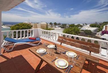 Casa Jasmine - lovely Los Mojones villa WiFi heated pool short walk to beach