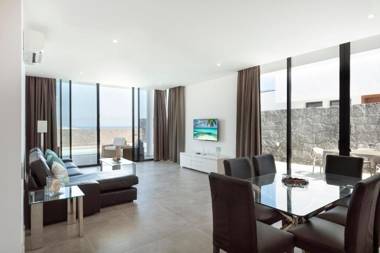 Villa Berniente - Modern 3 Bedroom Villa - Great Sea Views - Perfect for Families