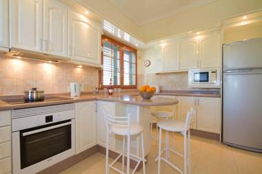 Villa Honey - Great 3 bedroom villa with pool