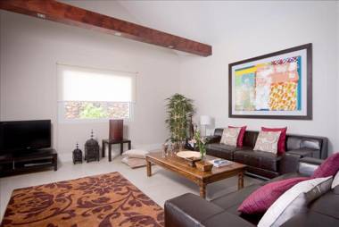 Villa Janubio - A beautiful 4 bedroom Villa - A Short Walk To Puerto Del Carmen