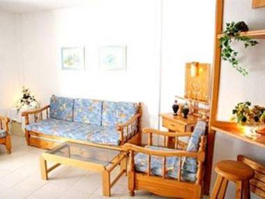 Apartamentos Alondras Park