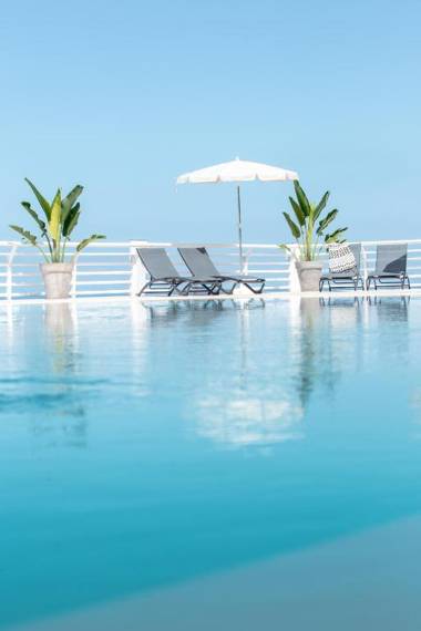 Atlantic Holiday Hotel