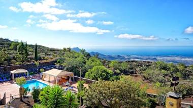 Hotel Rural la Correa del Almendro