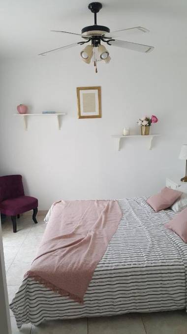 Sea View Apartment in Center of Las Americas