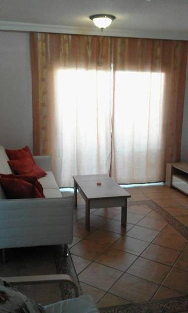 One bedroom apartment in Las Americas LA/103