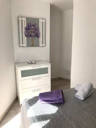 2 bedrooms bungalow at Playa de la Americas 50 m away from the beach with sea view furnished balcony and wifi