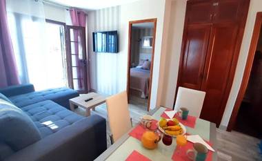 Nice apartment with heating pool.