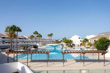 Parque Don José with heated pool and wifi