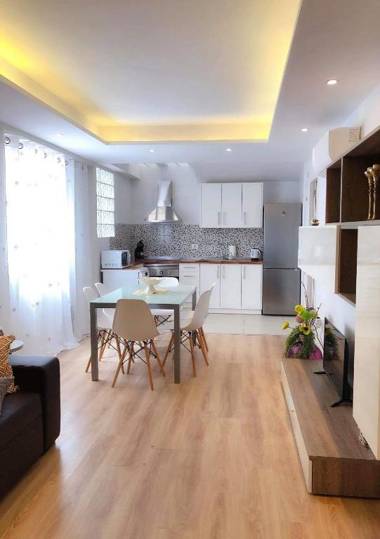 Beautiful 3 Bed Apartment in Los Cristianos Cactus