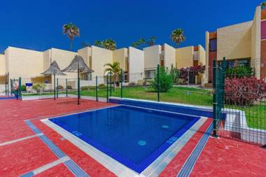 Nice 2 level apartment El Cortijo Las Americas LA45