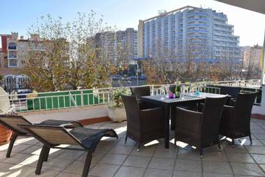 Empuriapparts Abrilmar