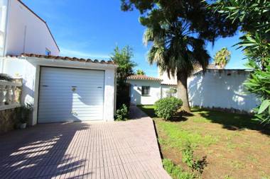 Leon Inmo Noguera 45 B - 10074