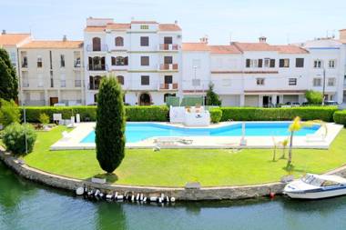 Empurialola- Apartamento en Empuriabrava con piscina y jardines en centro y cerca playa -158