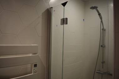 apartamento en planta baja directo al canal ref 81