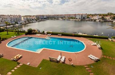 1005 Apartamento Lago San Maurici