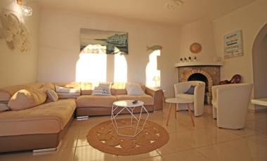 Apart-rent Villa Fluvia