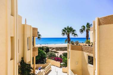 R2 Maryvent Beach Apartments